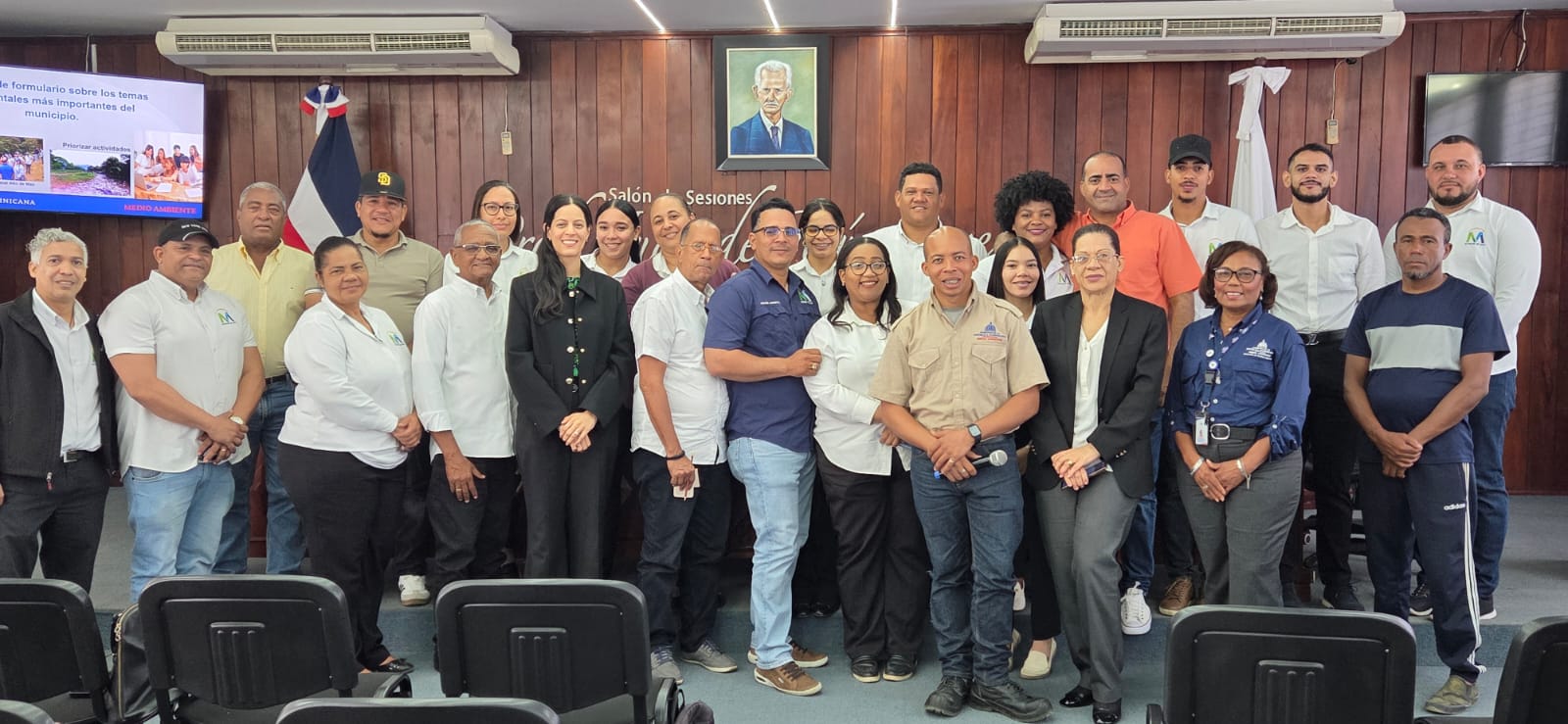 Alcaldía de Mao recibe taller sobre gestión ambiental dirigido a su personal