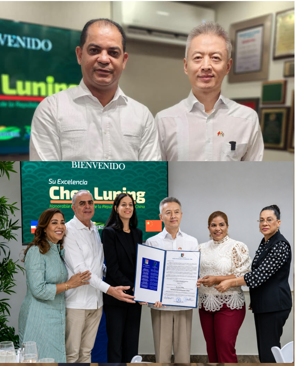 Visita de embajador de la República Popular China Visita  Mao.